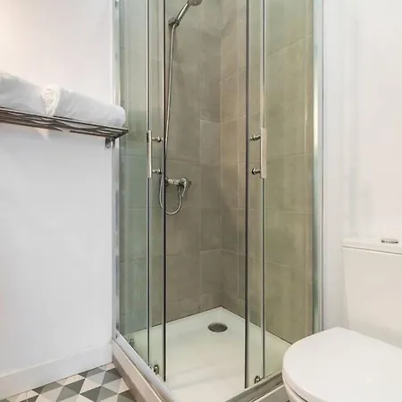Historical Bica Apartment Lisbon